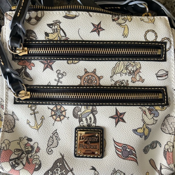 NWT Disney Cruise Dooney & Bourke Mickey & Friends Nautical Crossbody - Picture 2 of 4